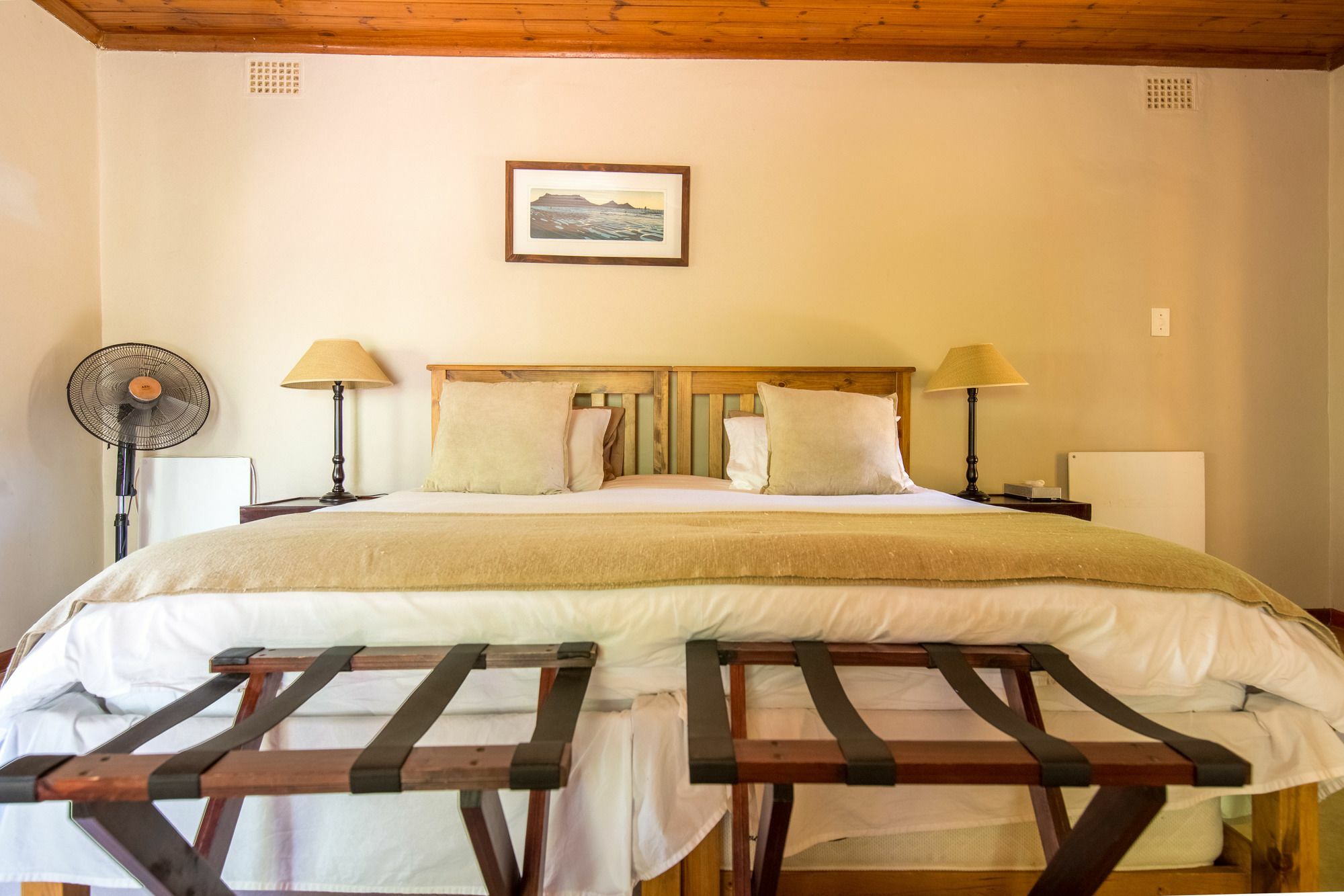 Dirtopia Trail Lodge 斯泰伦博斯 外观 照片